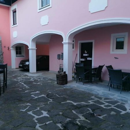 Gaestehaus Ruinenblick Bed and Breakfast Spitz an der Donau Exterior foto